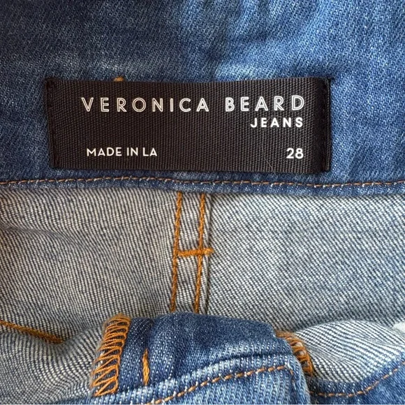 Veronica Beard 2 Jaylen High Rise Pleated Denim Shorts in Clover & Cornflower 28